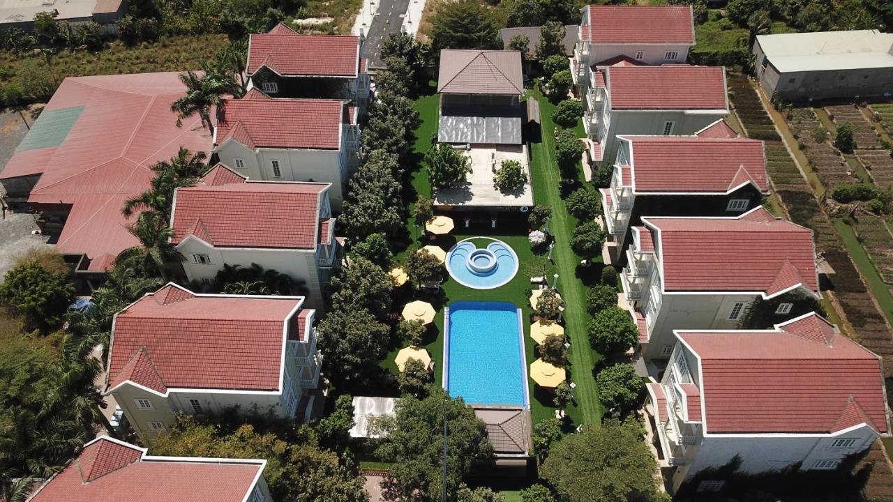 Toki Sai Gon Resort & Spa Thuan An Eksteriør billede
